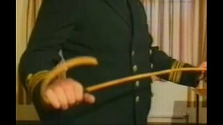 ���ြိတိသျှရေတပ်မျိုးသမီး caned