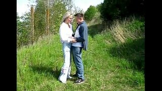 Qüdrətli dostum fucks qaynar милашку