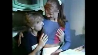 Падчерица тели, аны задницу