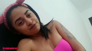 Quelqu&#039;un supprime Votre Chambre est Très Excitée