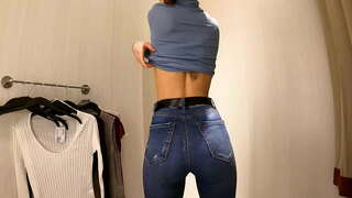 Ух тон! Блузка дӥсяны футболкаосты нылъёс но кадре-ысен 60 пӧсь кылиськонниез пичи секунд 4k сиська